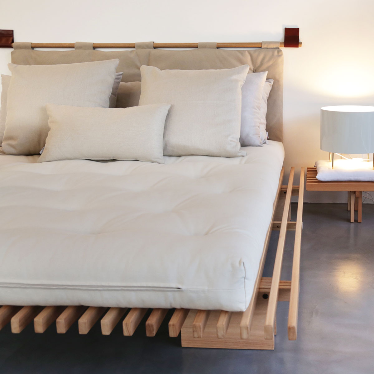 Cama Casal • Futon Company